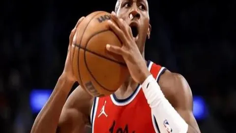 梅里诺补射绝杀，西班牙加时惊险逼平荷兰